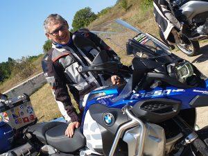 Scopri di più sull'articolo Viaggiando in moto tutto è possibile…